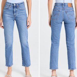 Levi's Wedgie Straight Jeans - size 25 - like new